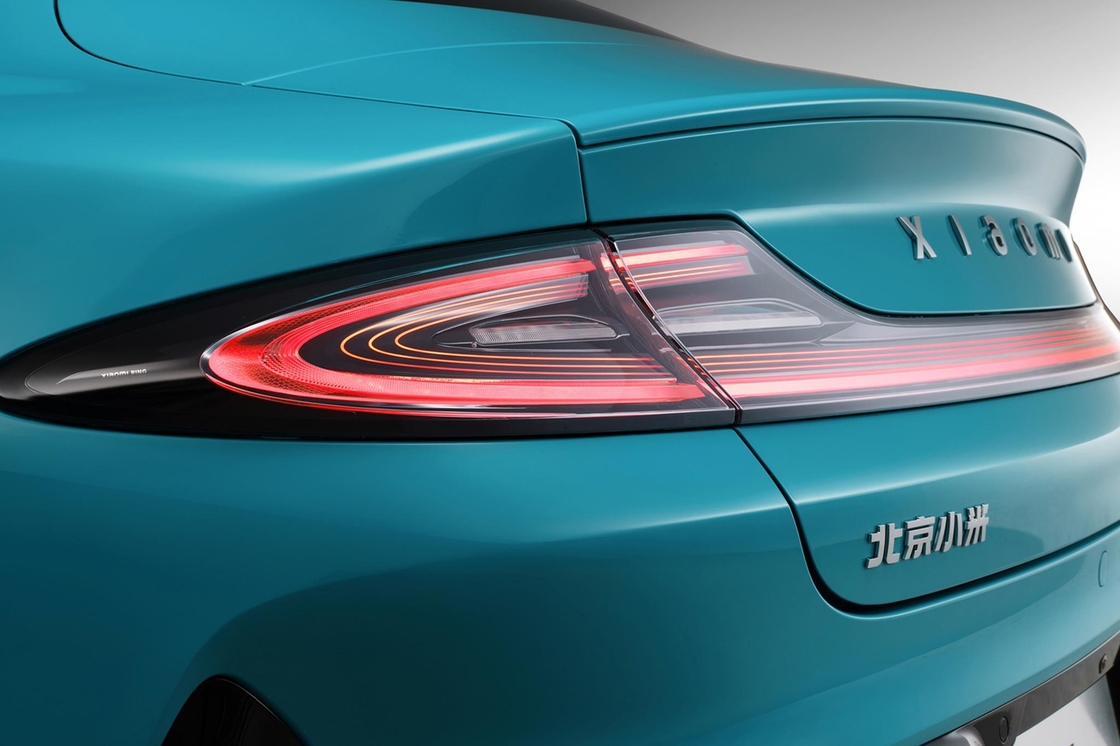 Xiaomi SU7 Sedan AWD voiture électrique EV 800km 101kWh PS 495kw/838nm R19 à quatre roues motrices Max LHD Voiture électrique de pointe