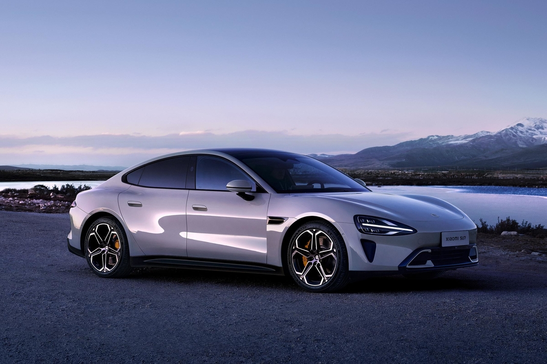 XIAOMI SU7 Sedan AWD Toutes les roues motrices SUV électrique 800km 101kWh PS 495kw/838nm R19