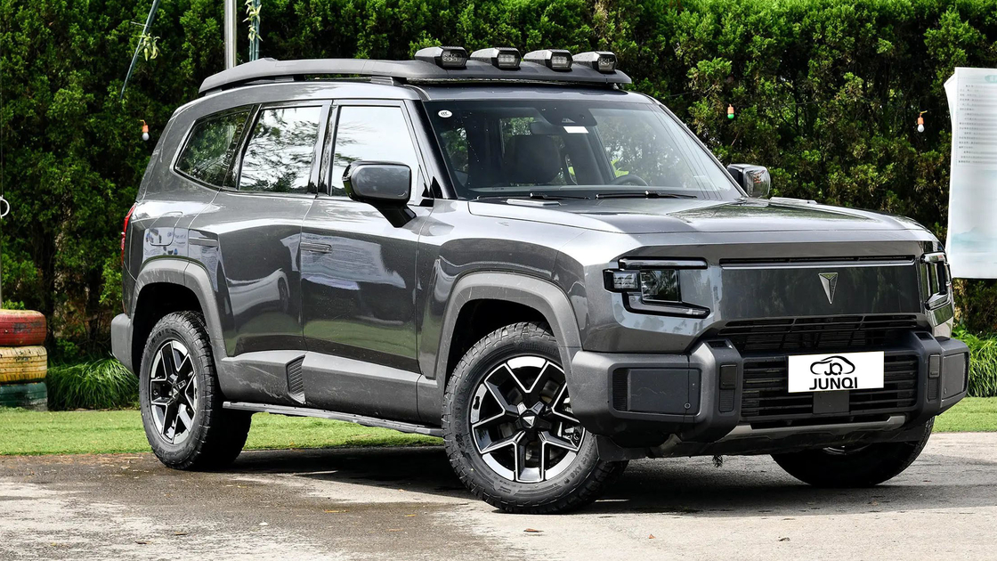Changan DeepBlue Shenlan G318 4 roues Suv électrique hybride à carburant 4 roues tout-terrain Ev Car Nouveau véhicule énergétique