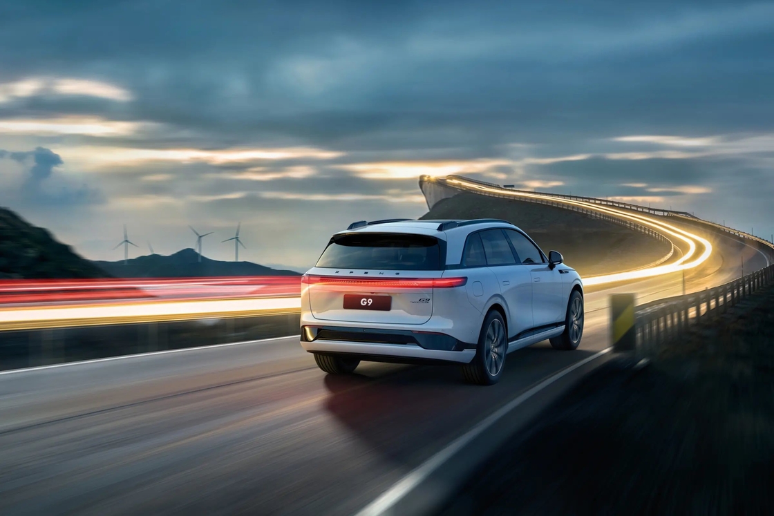 Xiaopeng Véhicule électrique Xpeng G9 SUV Pure Electric Moyen à Grand 5 portes 5 places voiture électrique