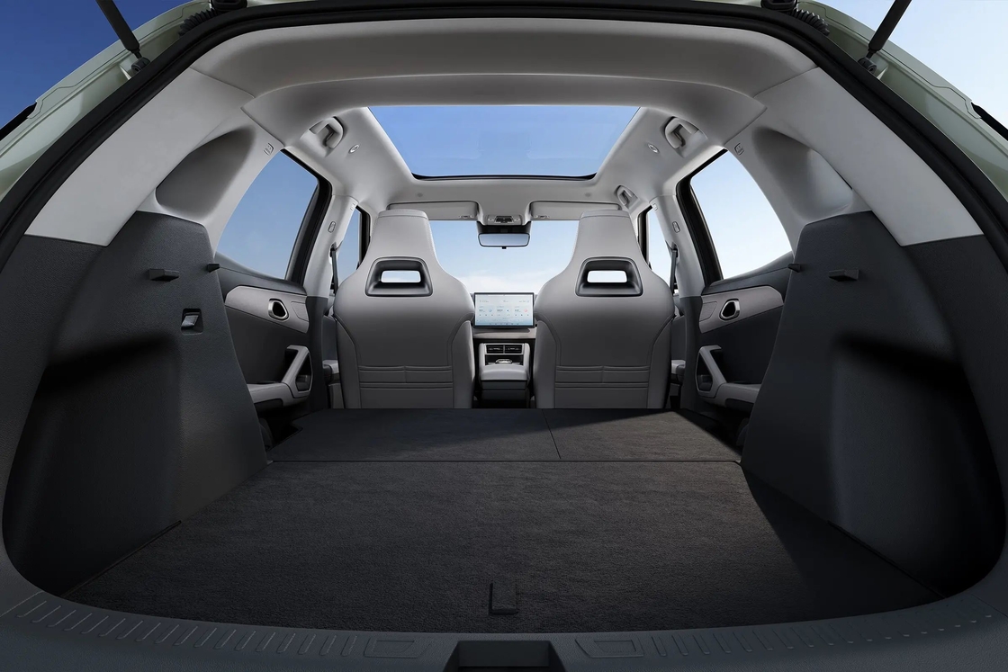 BYD Yuan UP Le crossover électrique transformateur pour la mobilité urbaine moderne