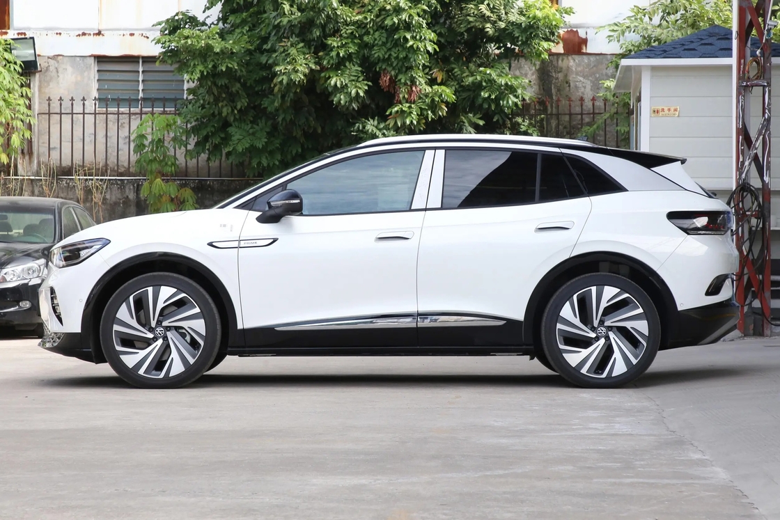 VW Volkswagen ID 4 EV 5 portes 5 places SUV électrique Volkswagen Pour le conducteur moderne