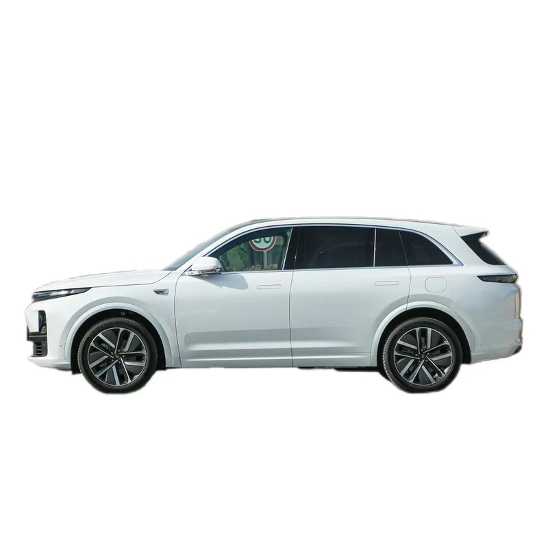 Voiture électrique Li L7 avec une autonomie complète de 1 315 km et une autonomie purement électrique de 225 km