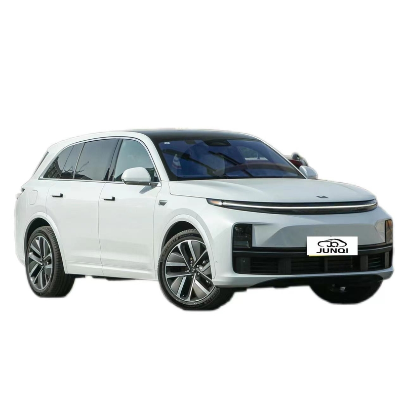 Voiture électrique Li L7 avec une autonomie complète de 1 315 km et une autonomie purement électrique de 225 km