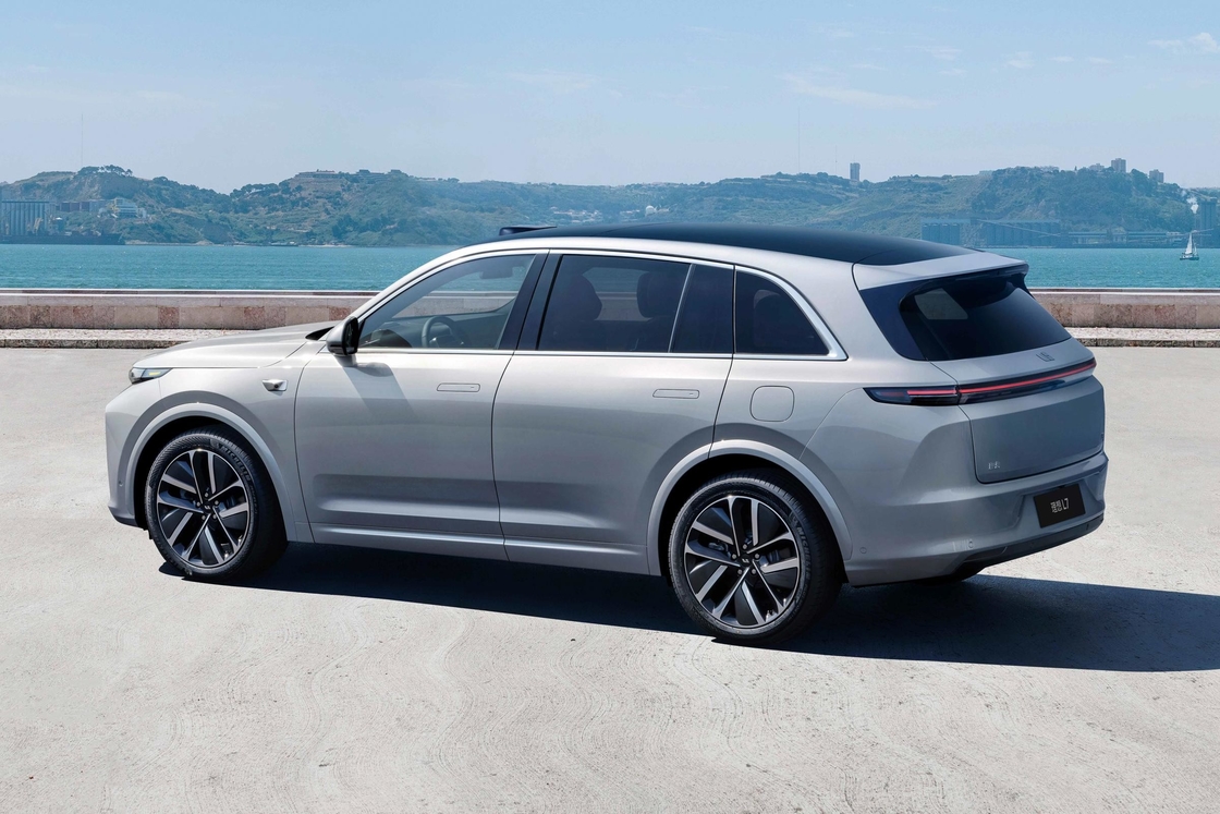 Découvrez l'idéal L7 Lixiang voiture électrique avec un intérieur de luxe et des caractéristiques de haute technologie Idéal L7 2024 Pro / Max / Ultra Edition Idéal Auto