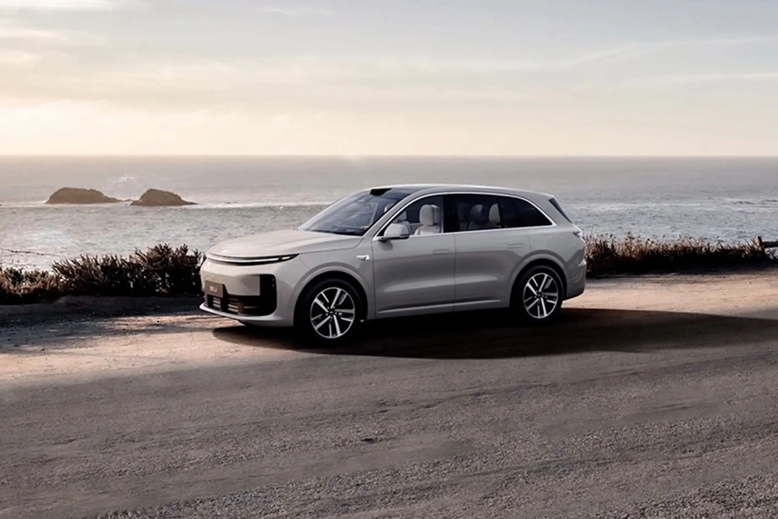 La voiture électrique Lixiang L6 est confortable pour les marchés de pays avec 1,5 tonnes d'amplificateur et une autonomie de 1390 km.