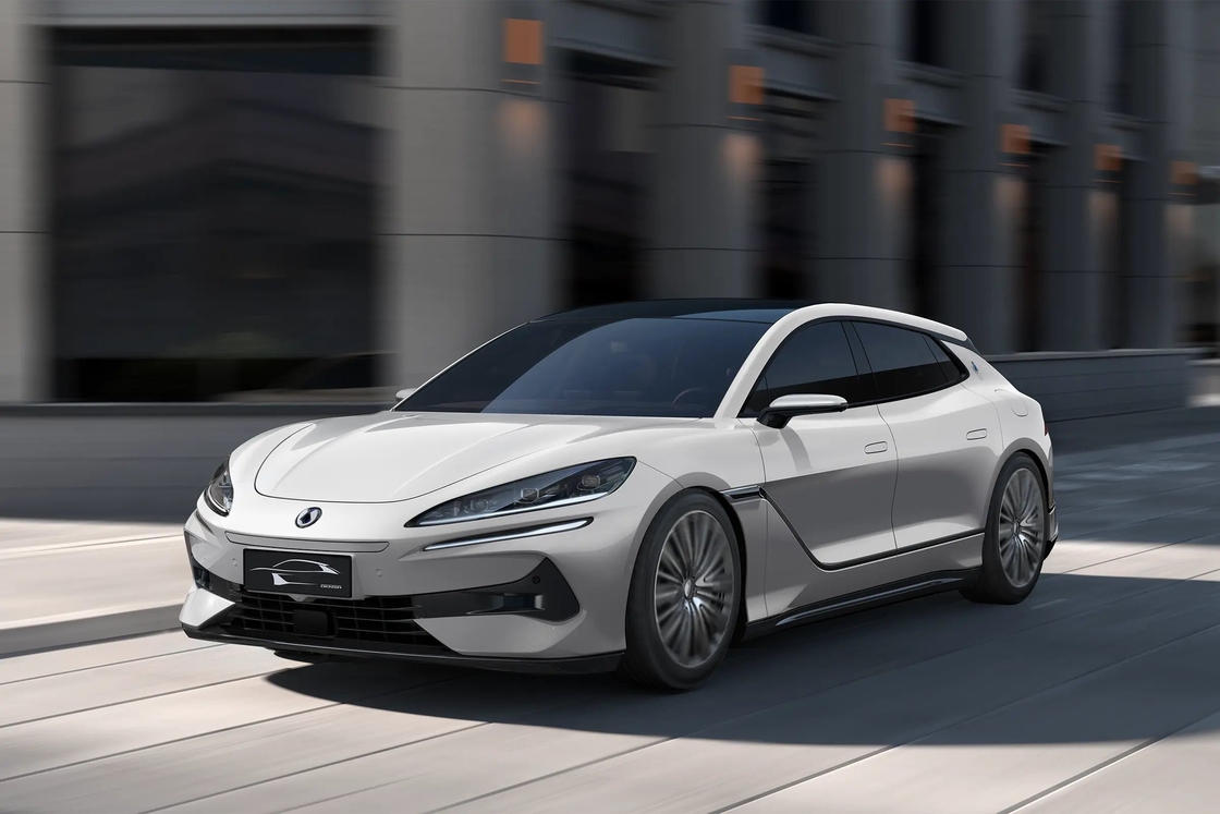 2024 DENZA Z 9 GT de luxe intelligent hybride rechargeable 5 portes 5 places
