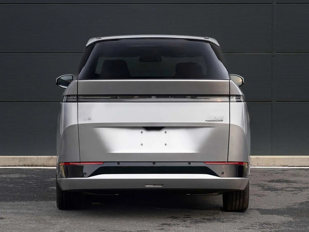 2024 Xpeng X9 702 Ultra Long Range Pro / Max Edition EV 7 places MPV Avec 320 chevaux Nouvelle voiture FWD Euro VI Xpeng X9 De ChineV