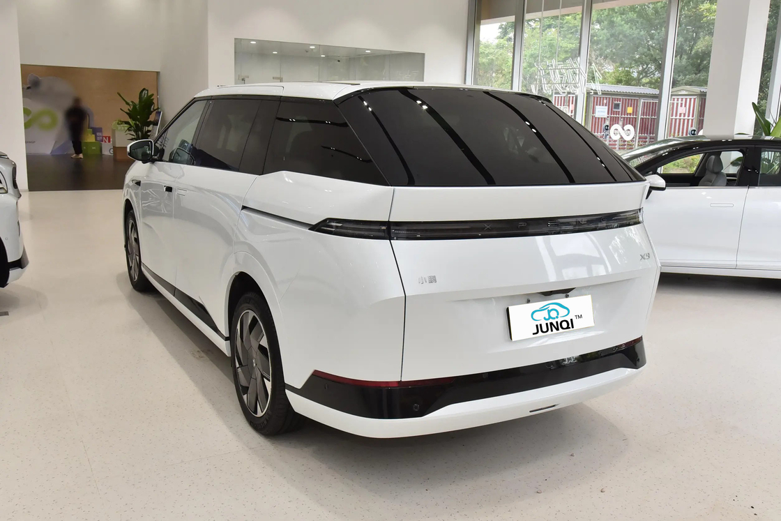 Xiaopeng Xpeng X9 MPV haut de gamme véhicule électrique polyvalent véhicule commercial chinois à énergie nouvelle