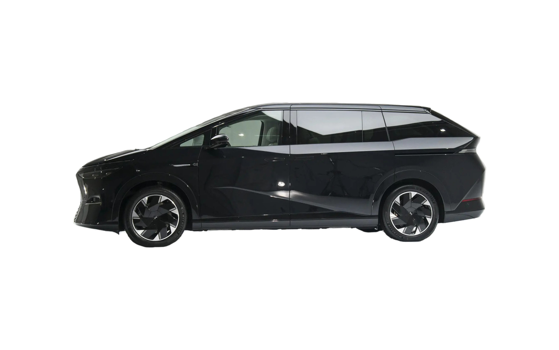 Xiaopeng X9 EV Car Pure Véhicule électrique MPV Nouvelle voiture d'occasion Véhicule d'occasion Stock Electric Car Fabricado En Chine Voiture d'occasion