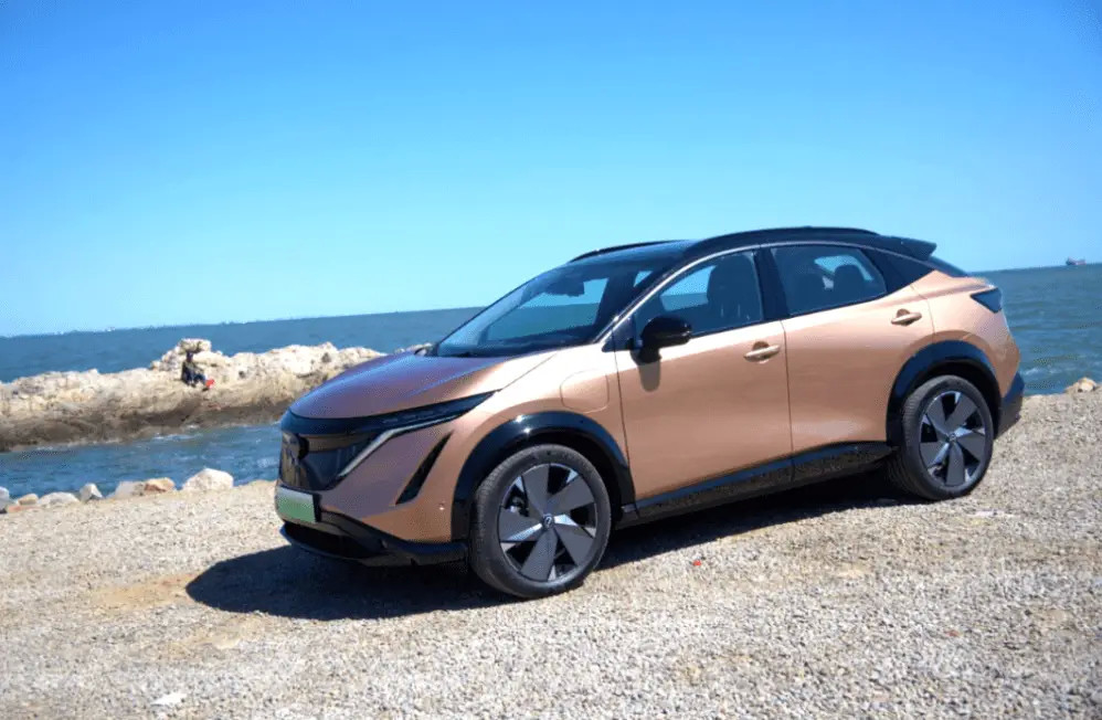 Version anglaise DC Fast Charge Moteur à grande vitesse Ariya Intelligent SUV de luxe voiture électrique pure