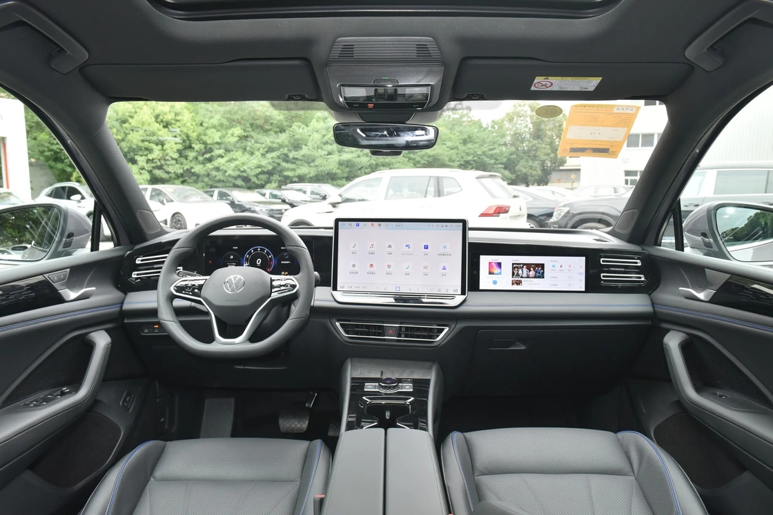 Vente à chaud SUV de taille moyenne Volkswagen Tiguan L 2024 Pro 330TSI 2WD Smart Edition VW Tiguan L
