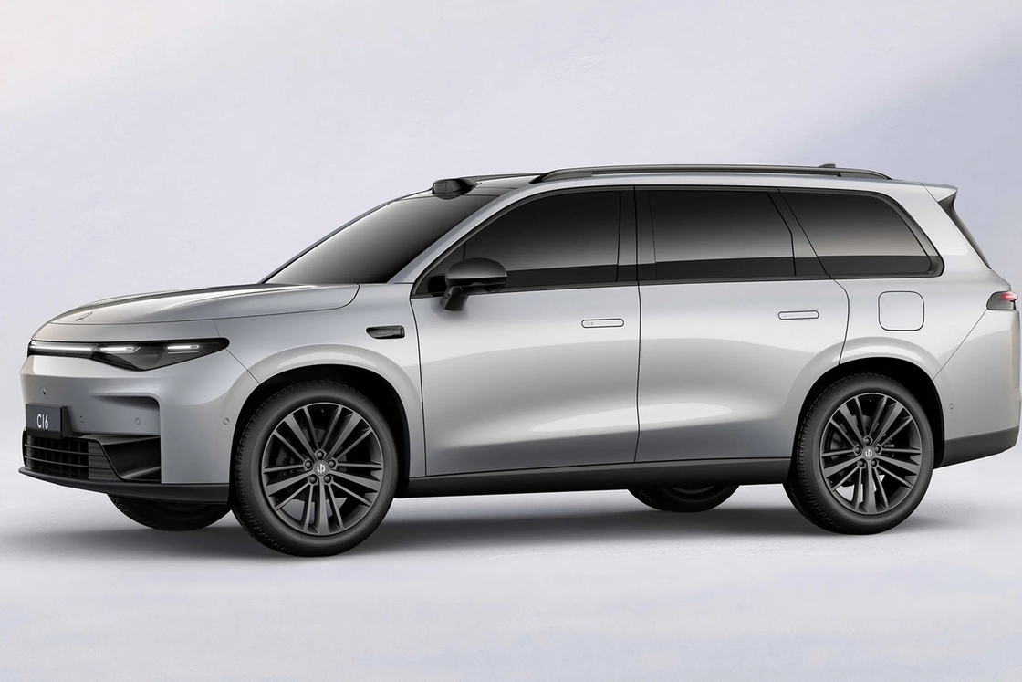 Leapmotor Electric Car Zero Run C16 2024 Range étendu 200 Édition de conduite intelligente pour les marchés nationaux