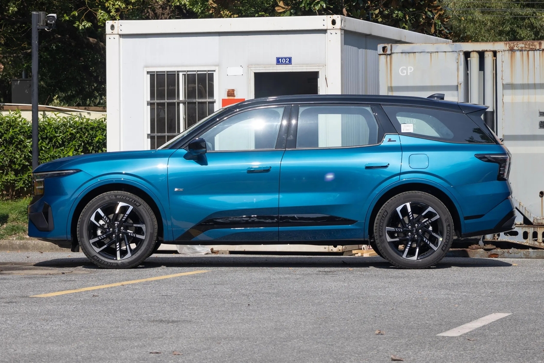 Ford Edge Ruijie L 2.0T EcoBoost E-hybride 4 roues motrices 5 portes SUV voiture électrique